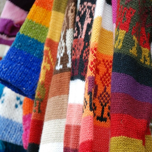 【ユニクロのカシミヤセーター】自宅で上手に洗濯する方法と注意ポイント