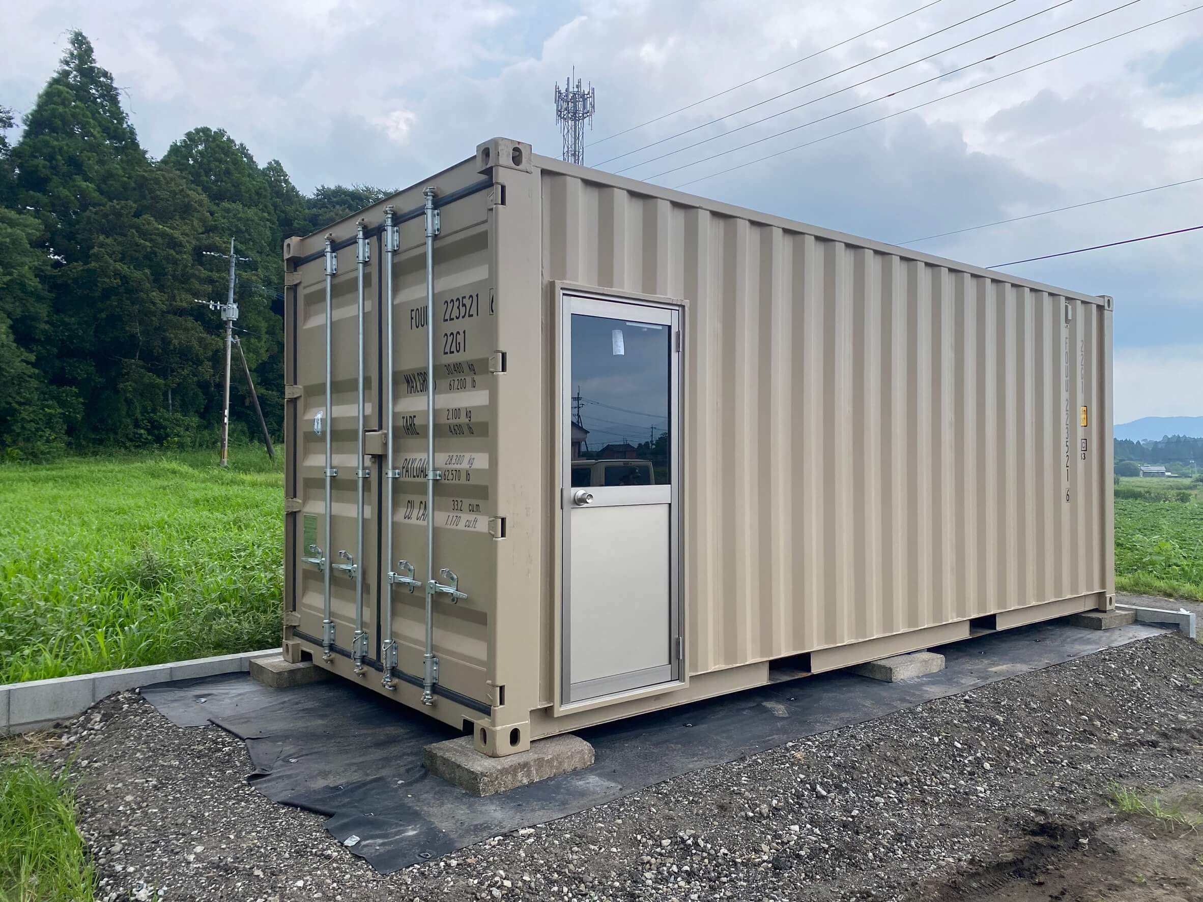 宮崎県の海上コンテナ・中古コンテナ・コンテナ倉庫設置例 1 c66f4b2a02be71443b5a3af0ca748690