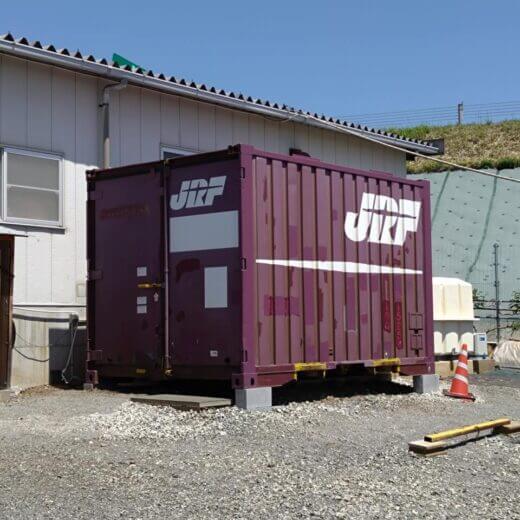 山梨県韮崎市 12フィート中古コンテナ JRタイプ L字開き 設置